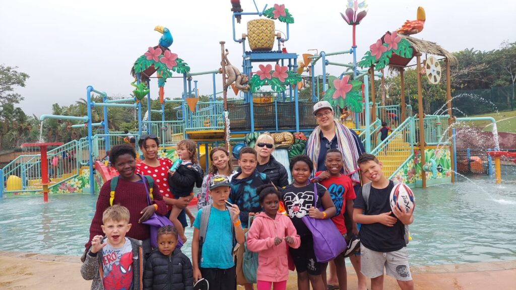 Round Table Kids to the Sea Project